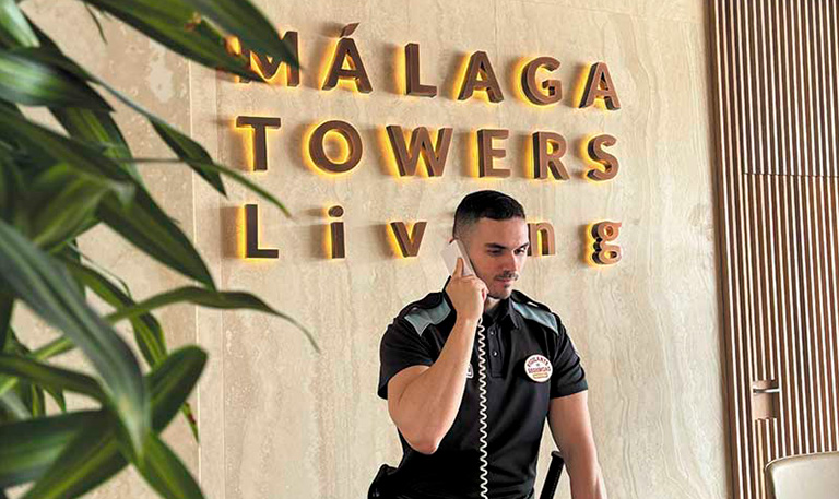 servilimpsa seguridad vigilancia profesional en urbanizaciones de lujo en Málaga Tower living